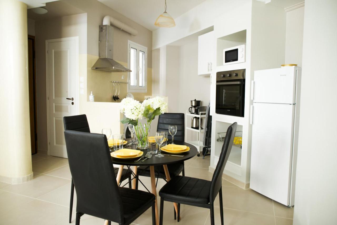 Praxitelis Luxury Apartments เอเธนส์ ภายนอก รูปภาพ