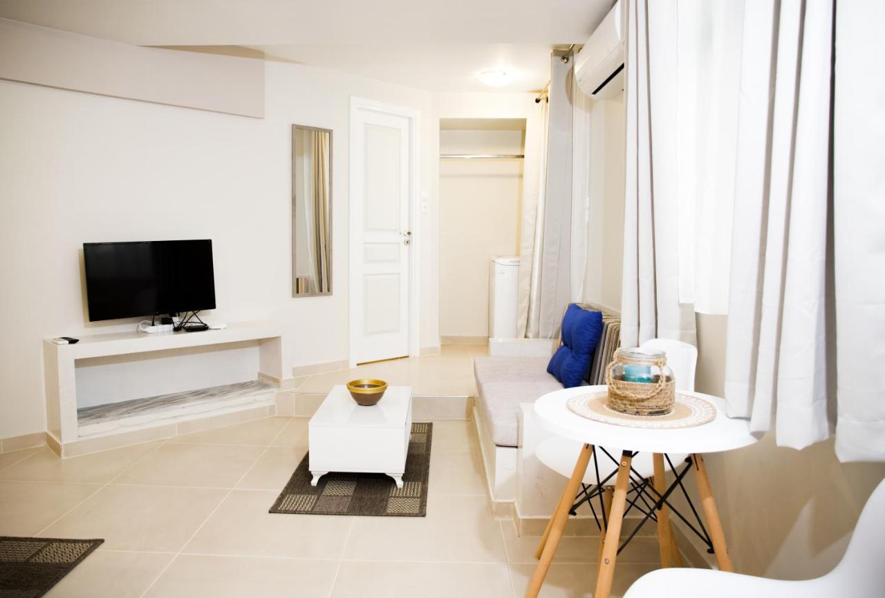 Praxitelis Luxury Apartments เอเธนส์ ภายนอก รูปภาพ