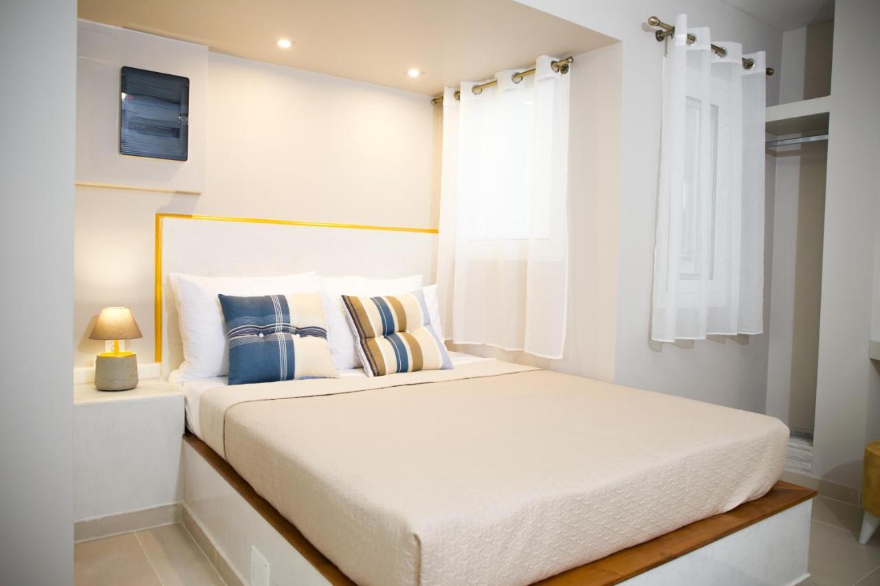 Praxitelis Luxury Apartments เอเธนส์ ภายนอก รูปภาพ