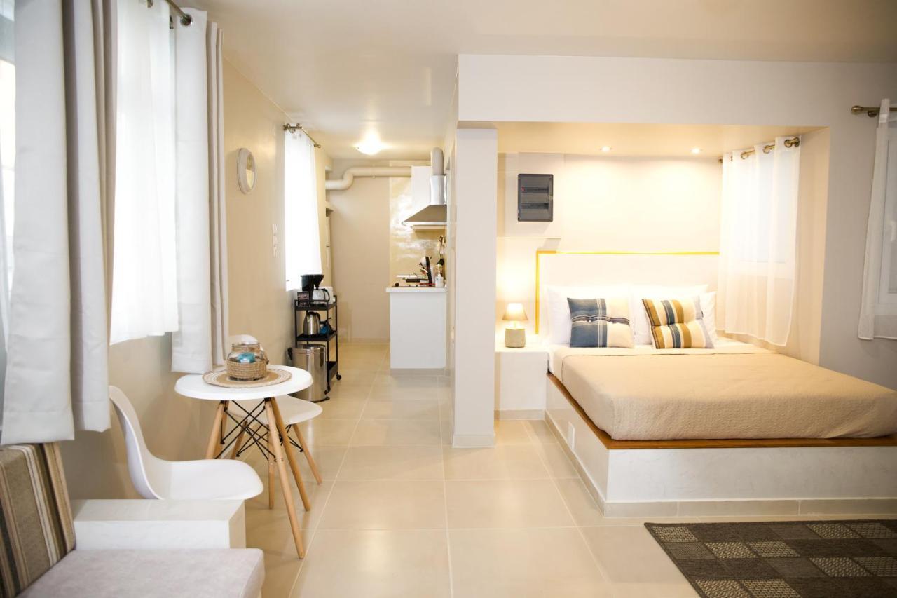 Praxitelis Luxury Apartments เอเธนส์ ภายนอก รูปภาพ
